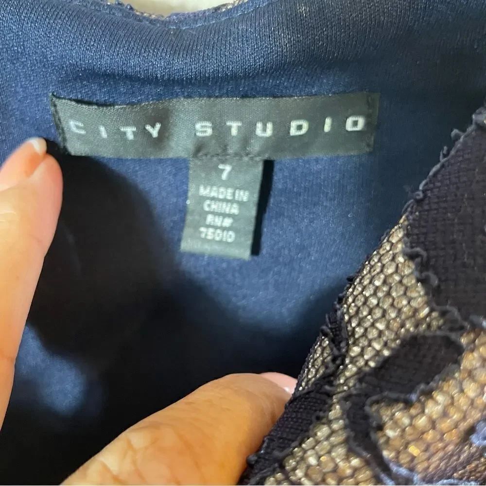 City studio dress - Picture 6 of 8
